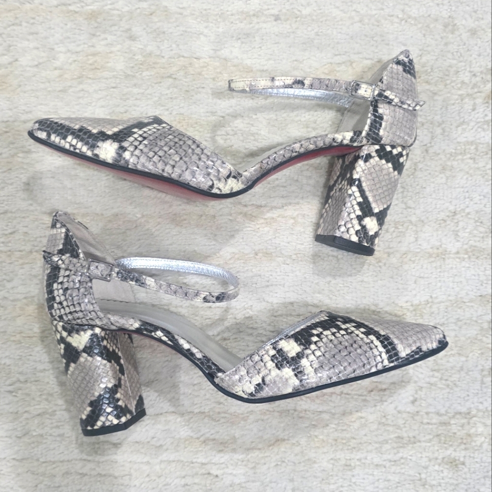 Elegant Snakeskin Patterned Women's Heels